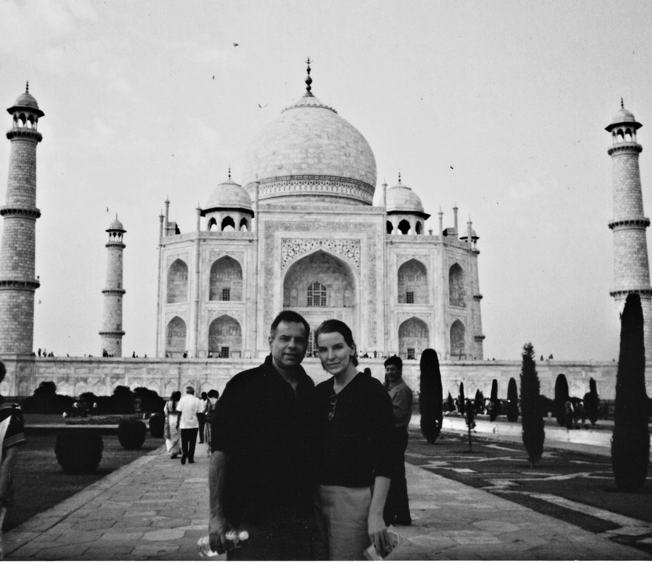 34. Jean and Anil at Taj Mahal – Copy